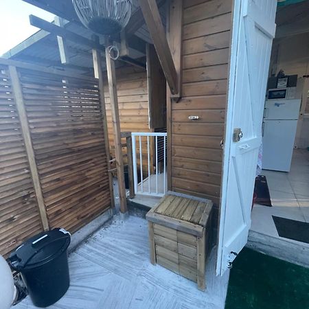 2 Bungalows Au Bord De La Plage De Montal A Moule Loues Individuellement Ou Ensemble Ле-Муль Екстер'єр фото
