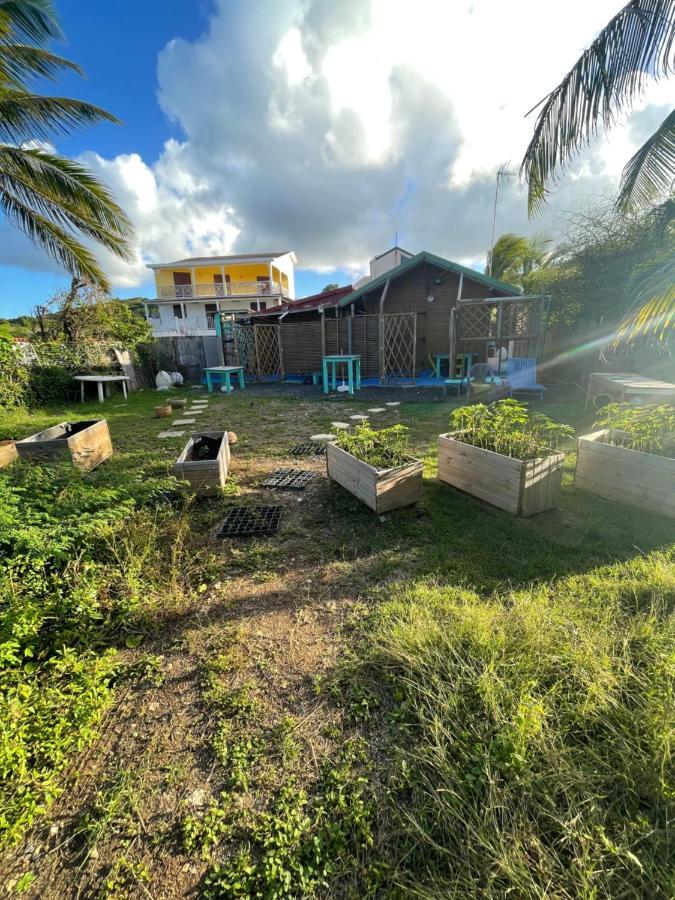 2 Bungalows Au Bord De La Plage De Montal A Moule Loues Individuellement Ou Ensemble Ле-Муль Екстер'єр фото