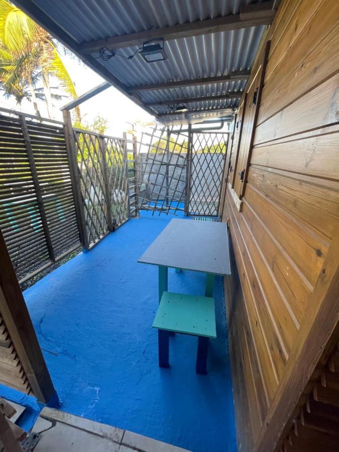 2 Bungalows Au Bord De La Plage De Montal A Moule Loues Individuellement Ou Ensemble Ле-Муль Екстер'єр фото