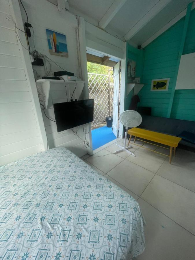 2 Bungalows Au Bord De La Plage De Montal A Moule Loues Individuellement Ou Ensemble Ле-Муль Екстер'єр фото